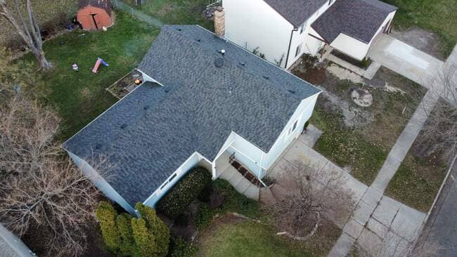Completed roof replacement by State Restoration Services