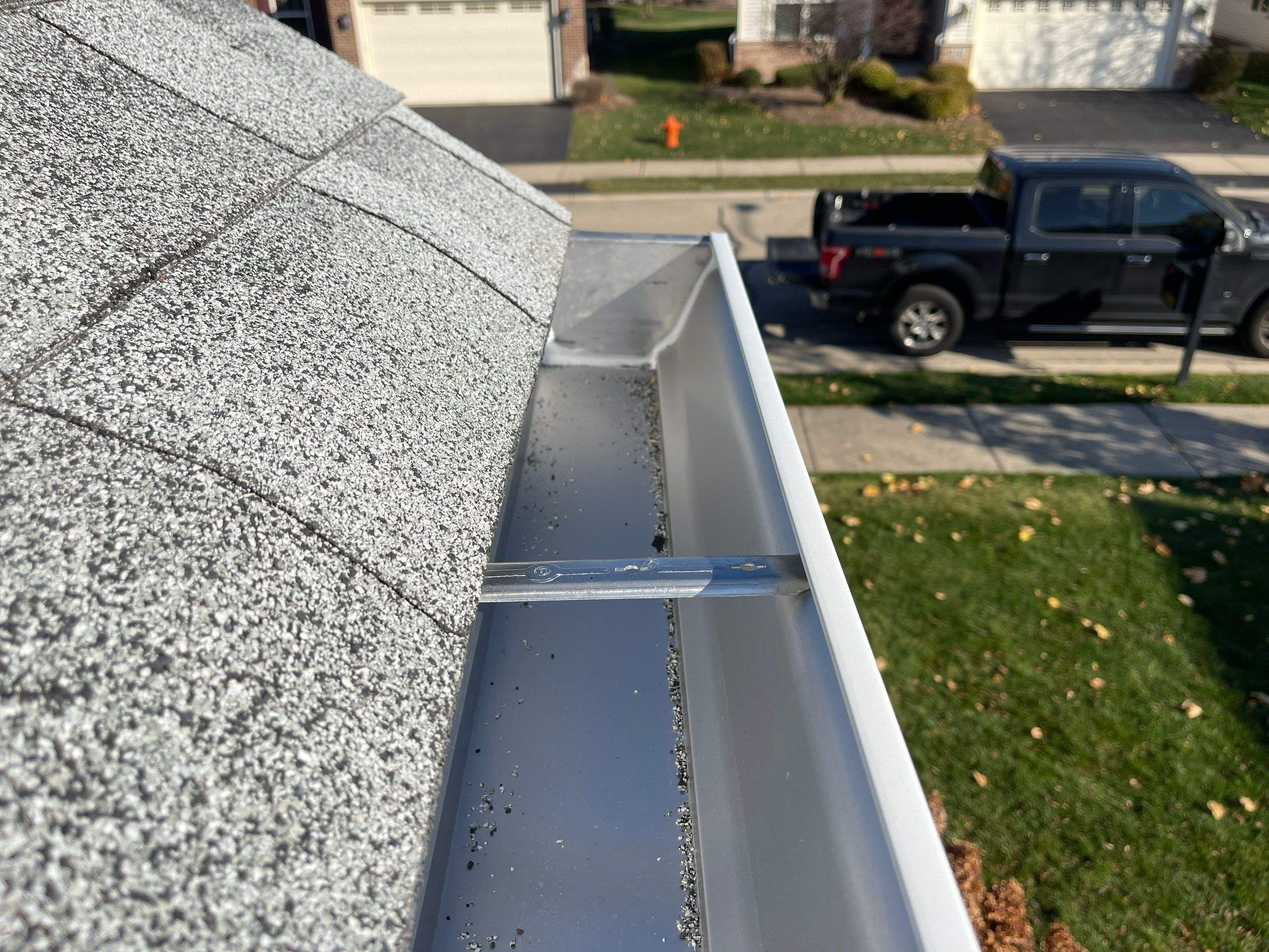 how long do gutters last